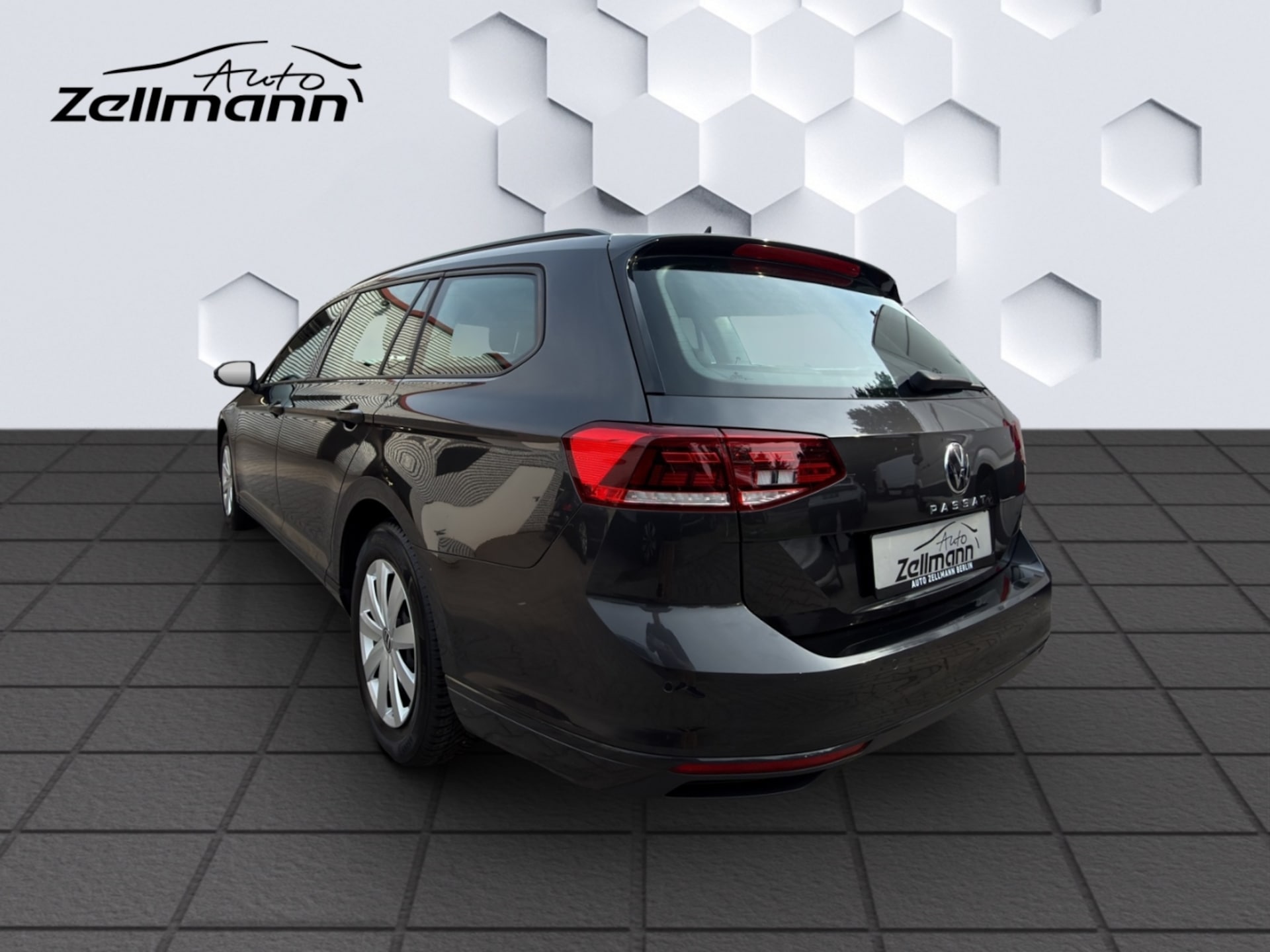 Volkswagen Passat Variant Basis-Modell