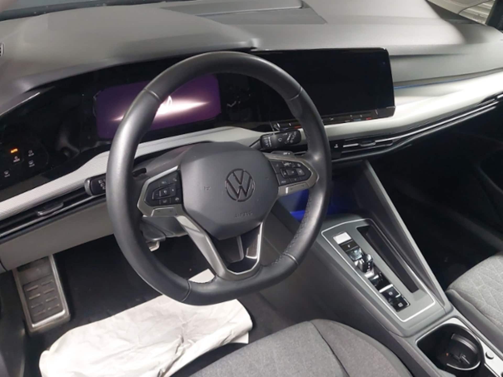 Volkswagen Golf MOVE