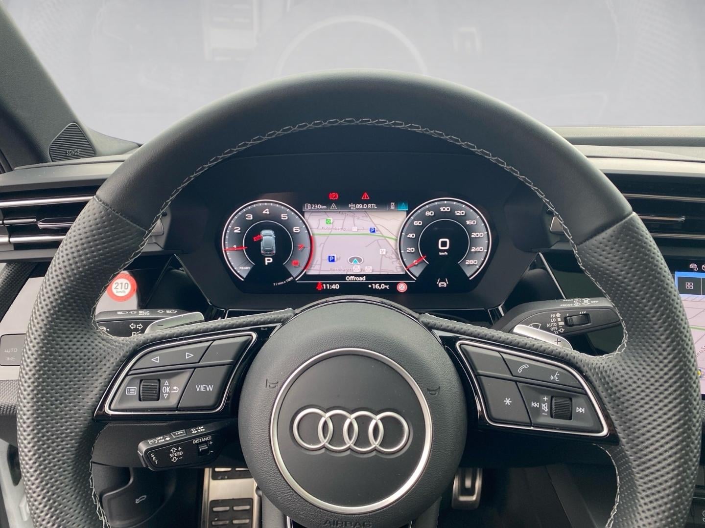 Bild über Audi A3 Sportback S line 30 TFSI S tronic - für weitere Informationen kontaktieren Sie den Audi Partner