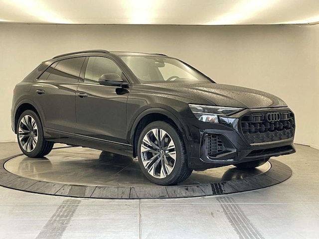 2025 Audi Q8 Premium - Photo 9