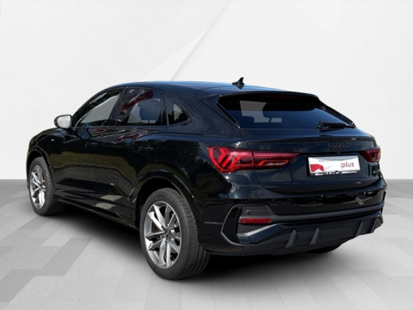 Bild über Audi Q3 Sportback S line 45 TFSI quattro S tronic - für weitere Informationen kontaktieren Sie den Audi Partner