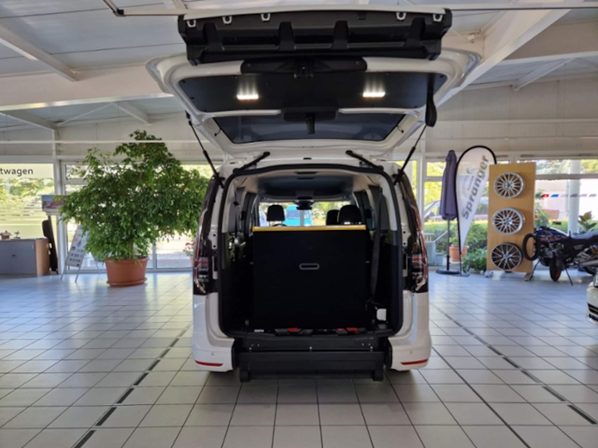 Volkswagen Caddy Maxi Basis-Modell