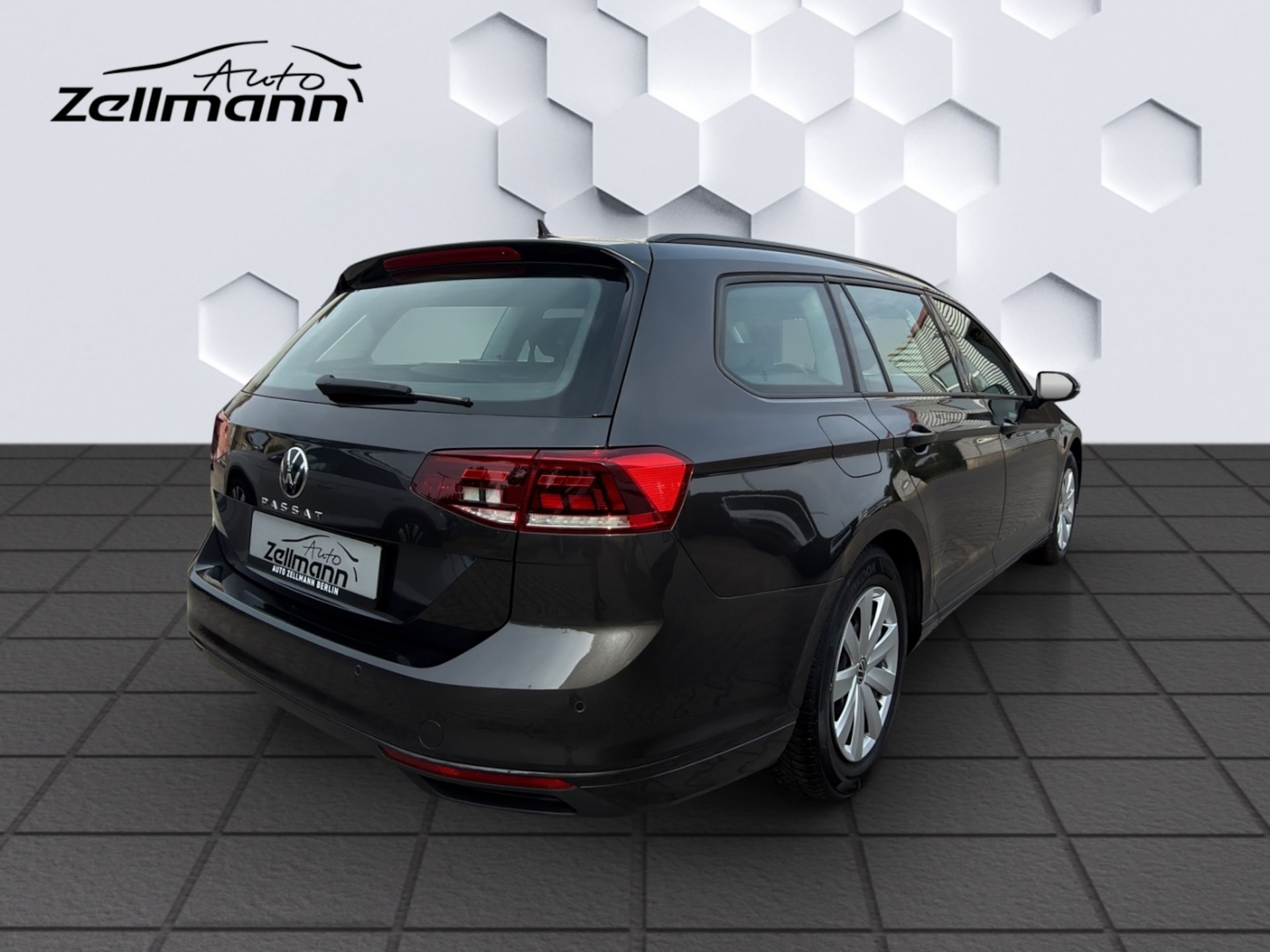 Volkswagen Passat Variant Basis-Modell