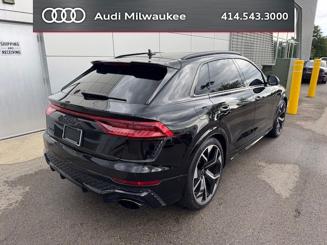 2024 Audi RS Q8
