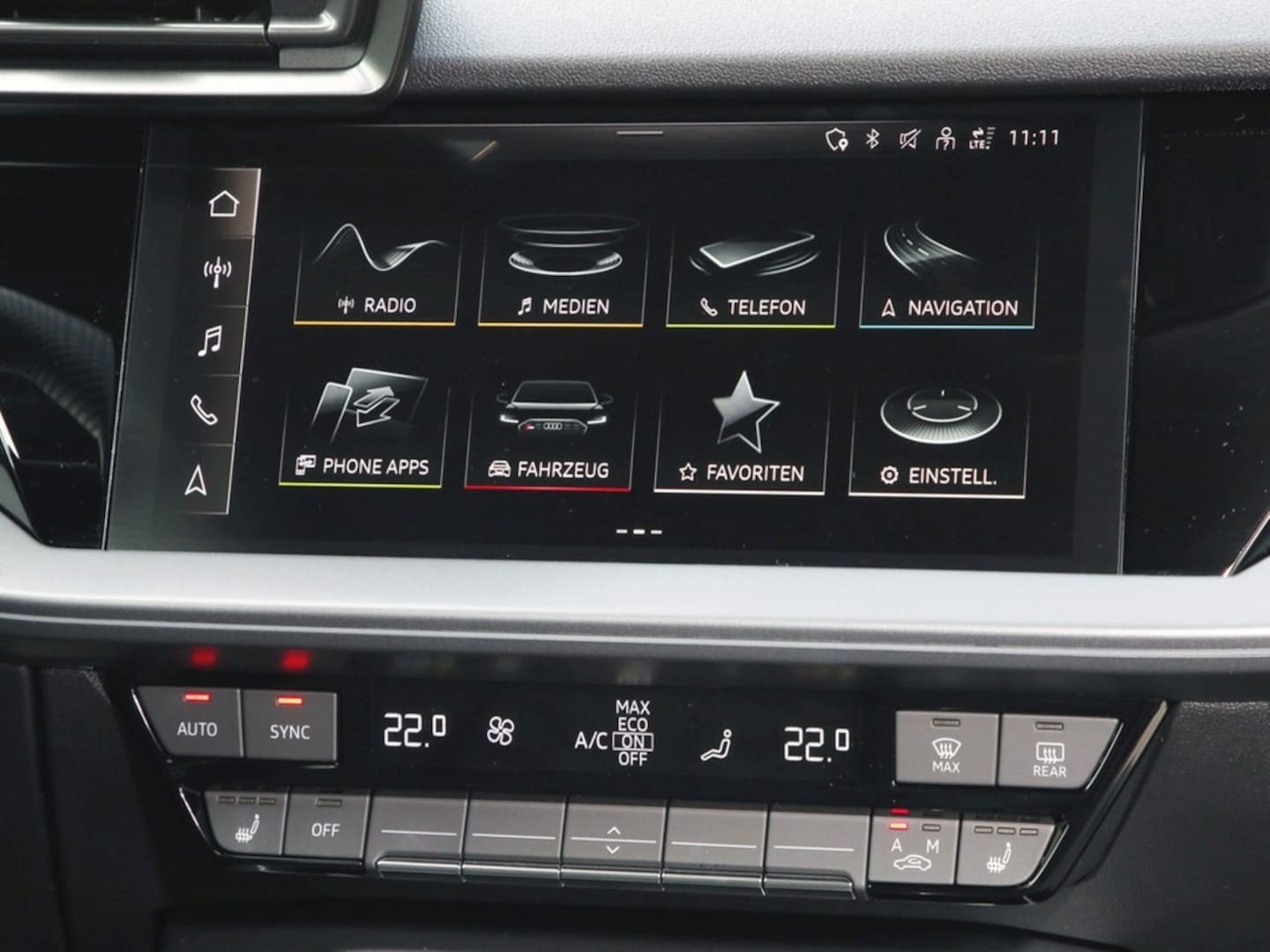 Bild über Audi RS 3 Sportback TFSI quattro 294 kW S tronic - für weitere Informationen kontaktieren Sie den Audi Partner
