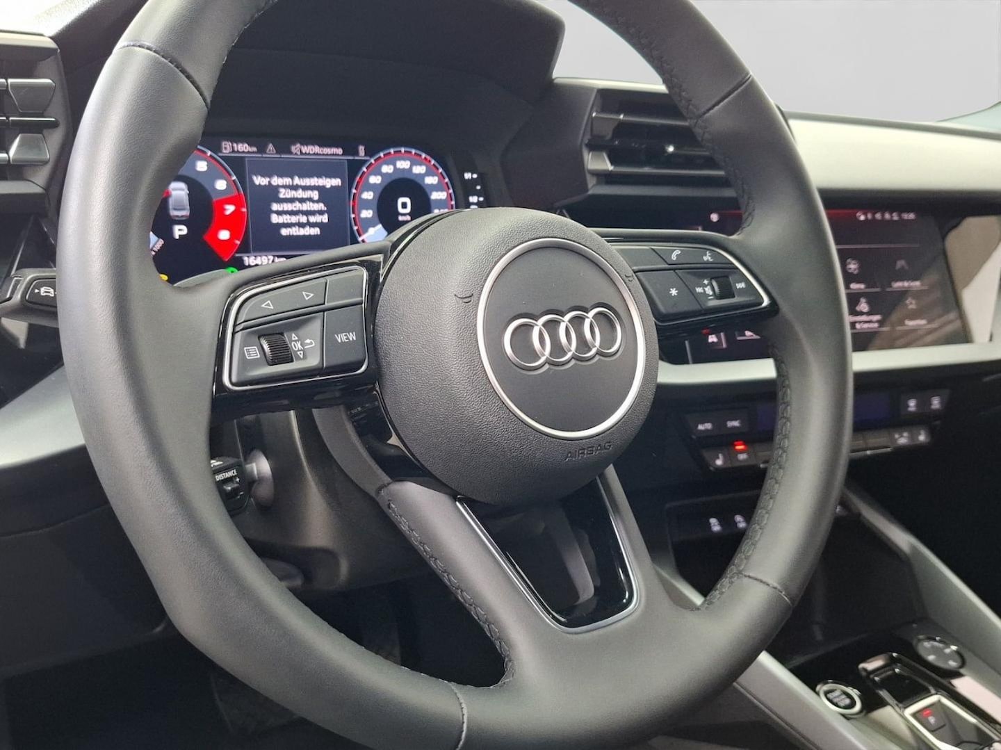 Bild über Audi A3 Limousine advanced 35 TFSI S tronic - für weitere Informationen kontaktieren Sie den Audi Partner
