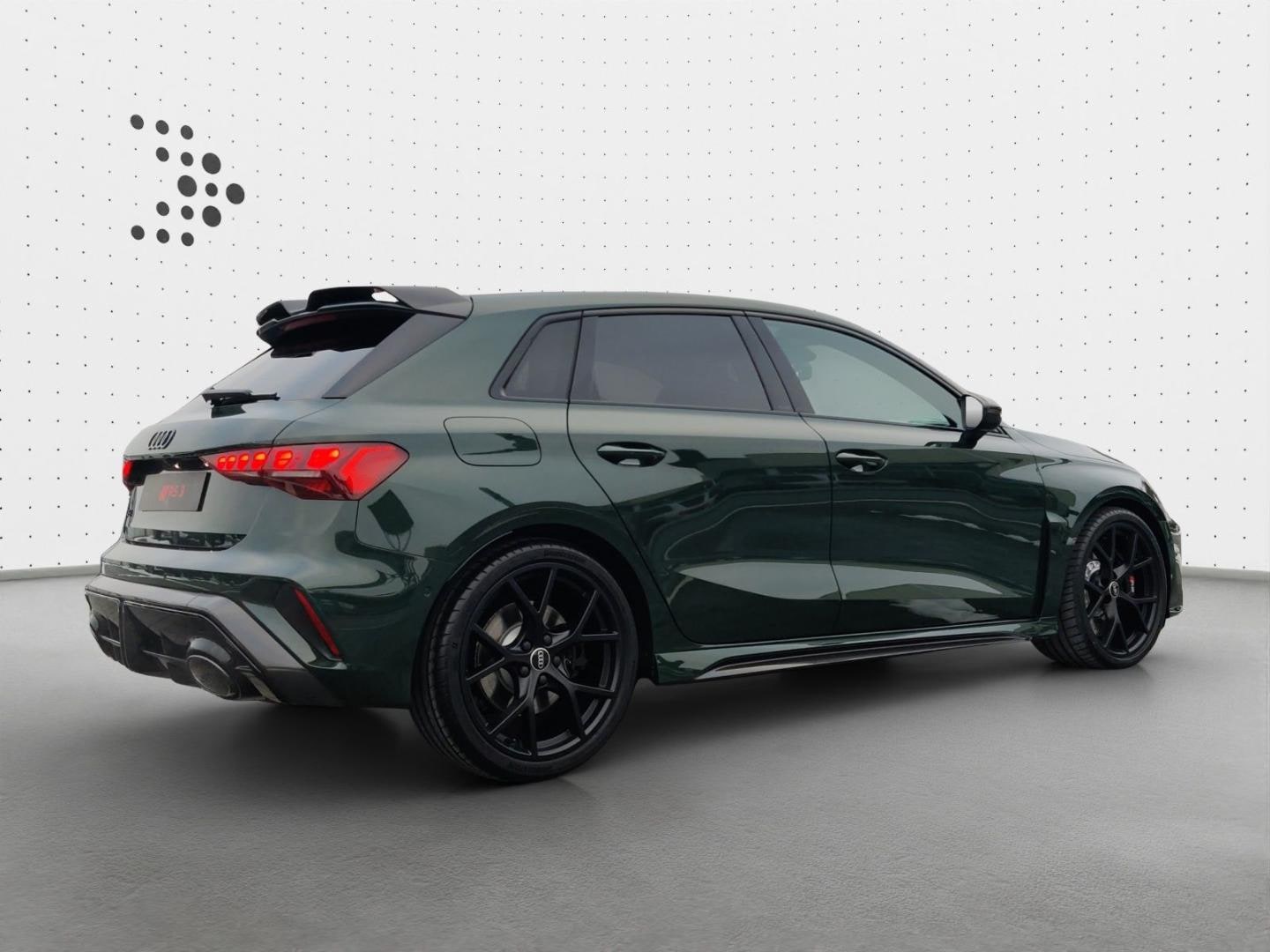 Bild über Audi RS 3 Sportback TFSI quattro 294 kW S tronic - für weitere Informationen kontaktieren Sie den Audi Partner
