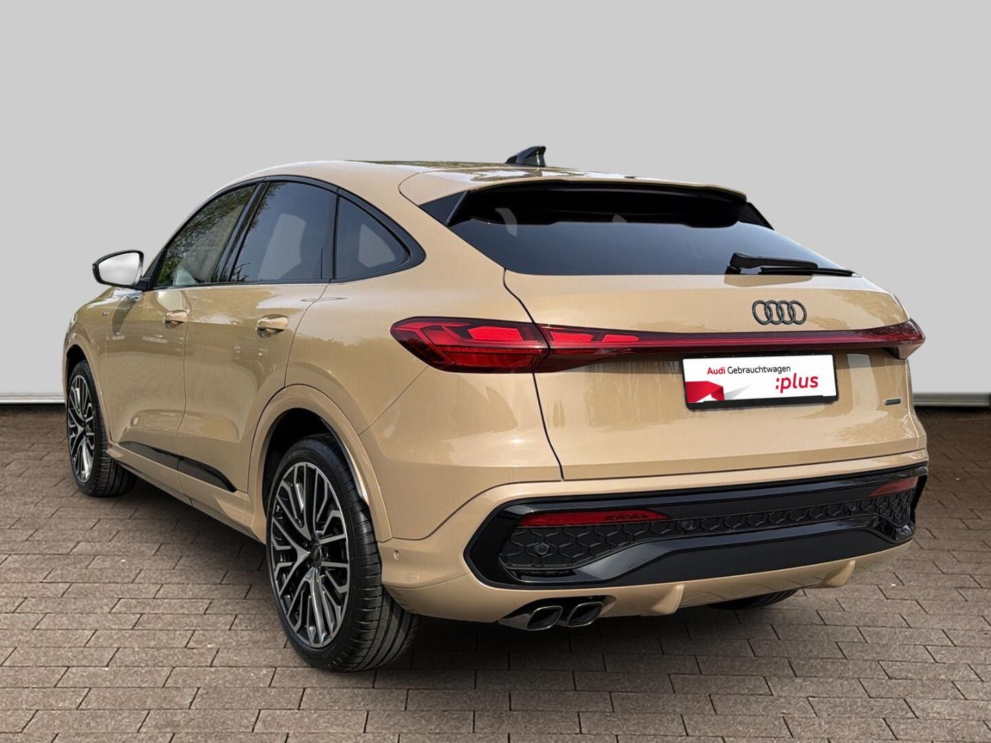 Bild über Audi Q5 Sportback TDI quattro 150 kW S tronic - für weitere Informationen kontaktieren Sie den Audi Partner