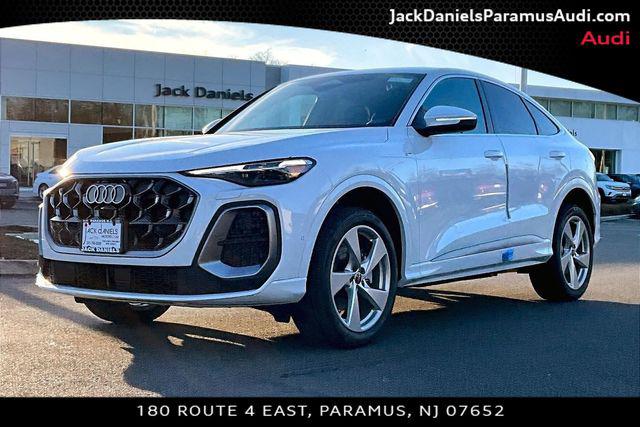 2025 Audi Q5 Sportback 45 Premium Plus's photo