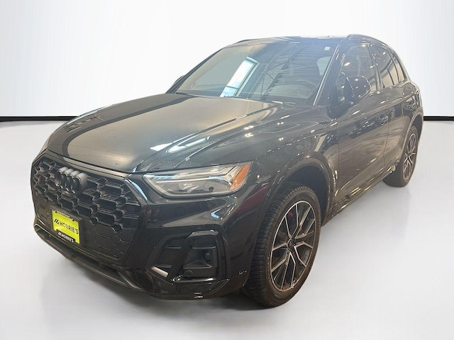 Photo of 2024 Audi SQ5 
