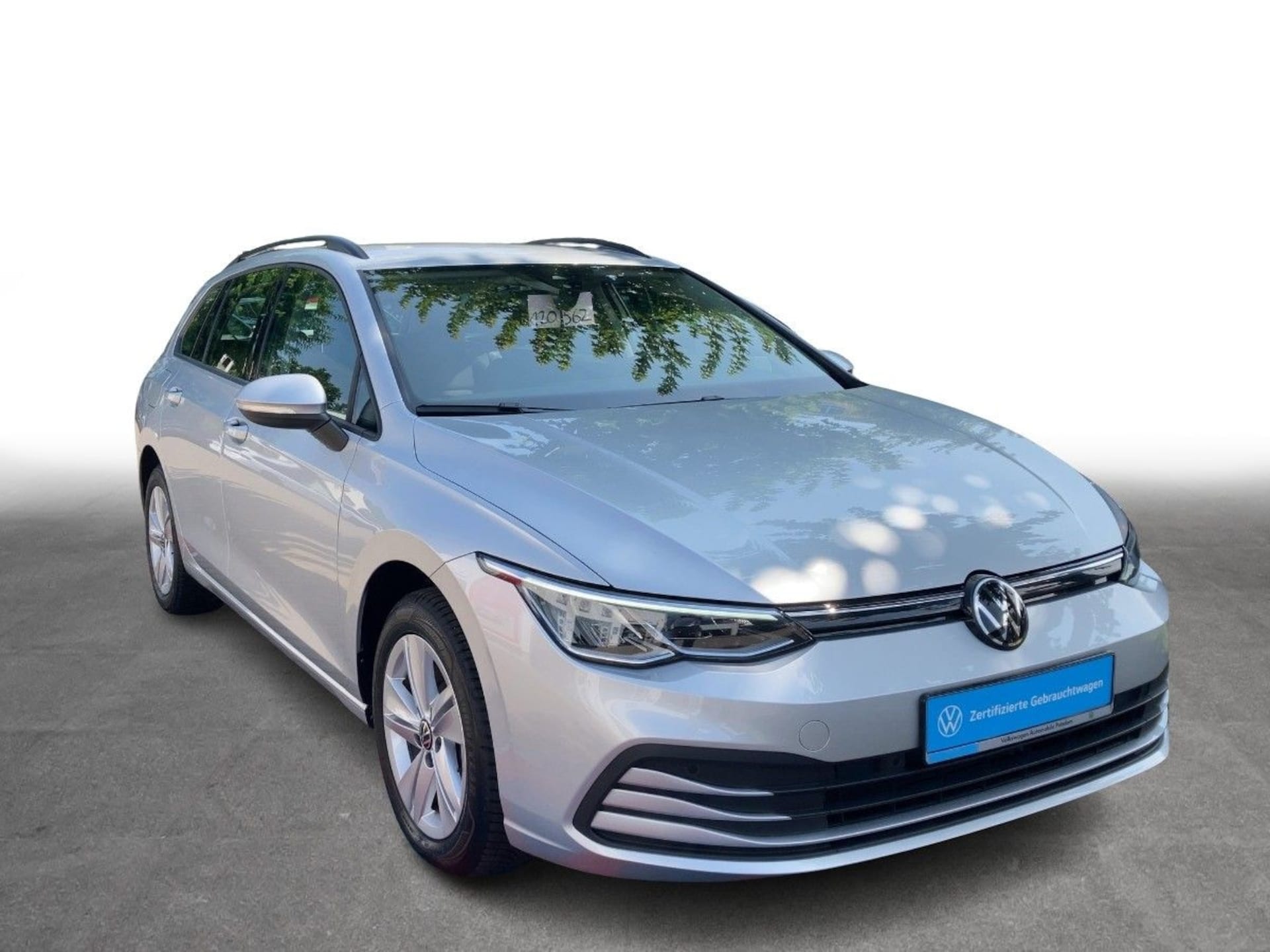 Volkswagen Golf Variant Life