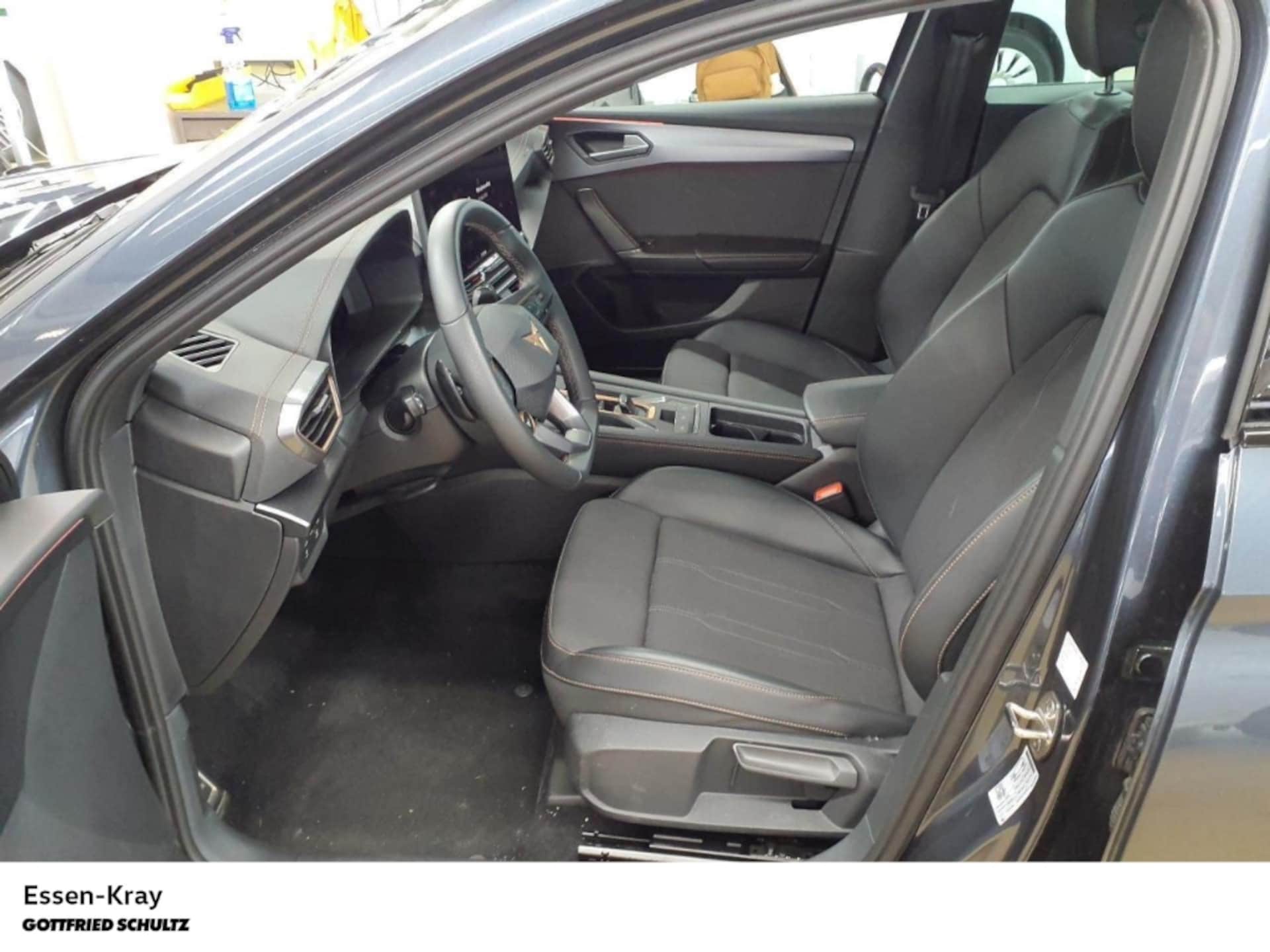 CUPRA Leon