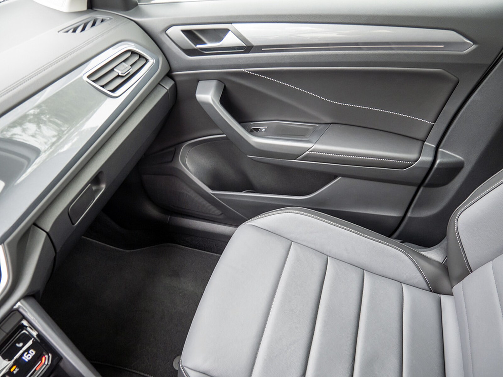 Volkswagen T-Roc – Bild 18