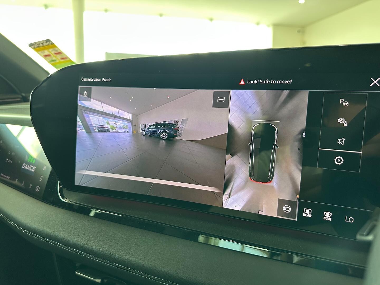 Image about Audi Q6 Sportback e-tron e-tron quattro