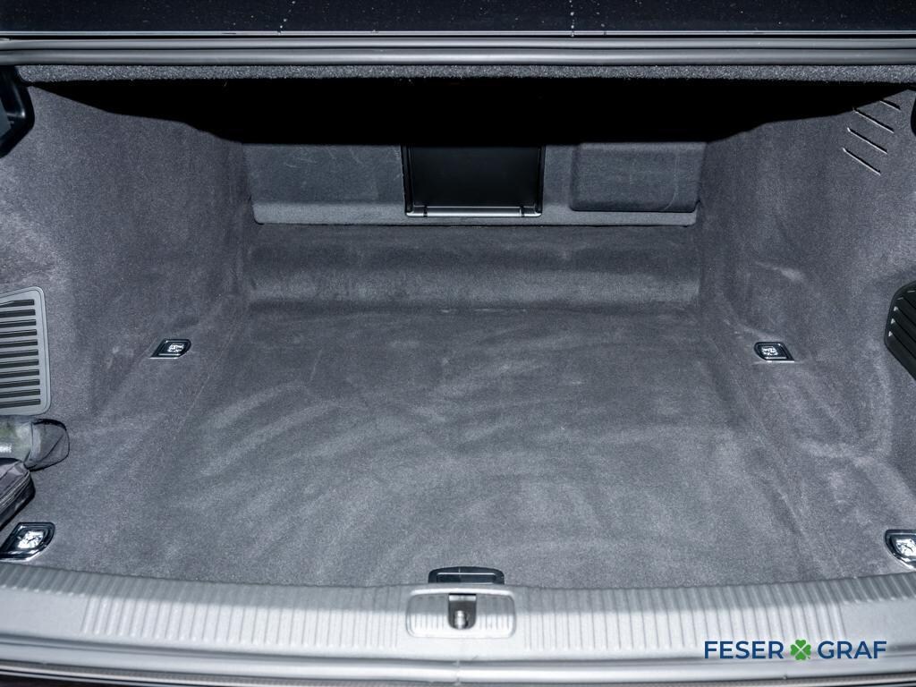 Image about Audi S8 TFSI quattro tiptronic