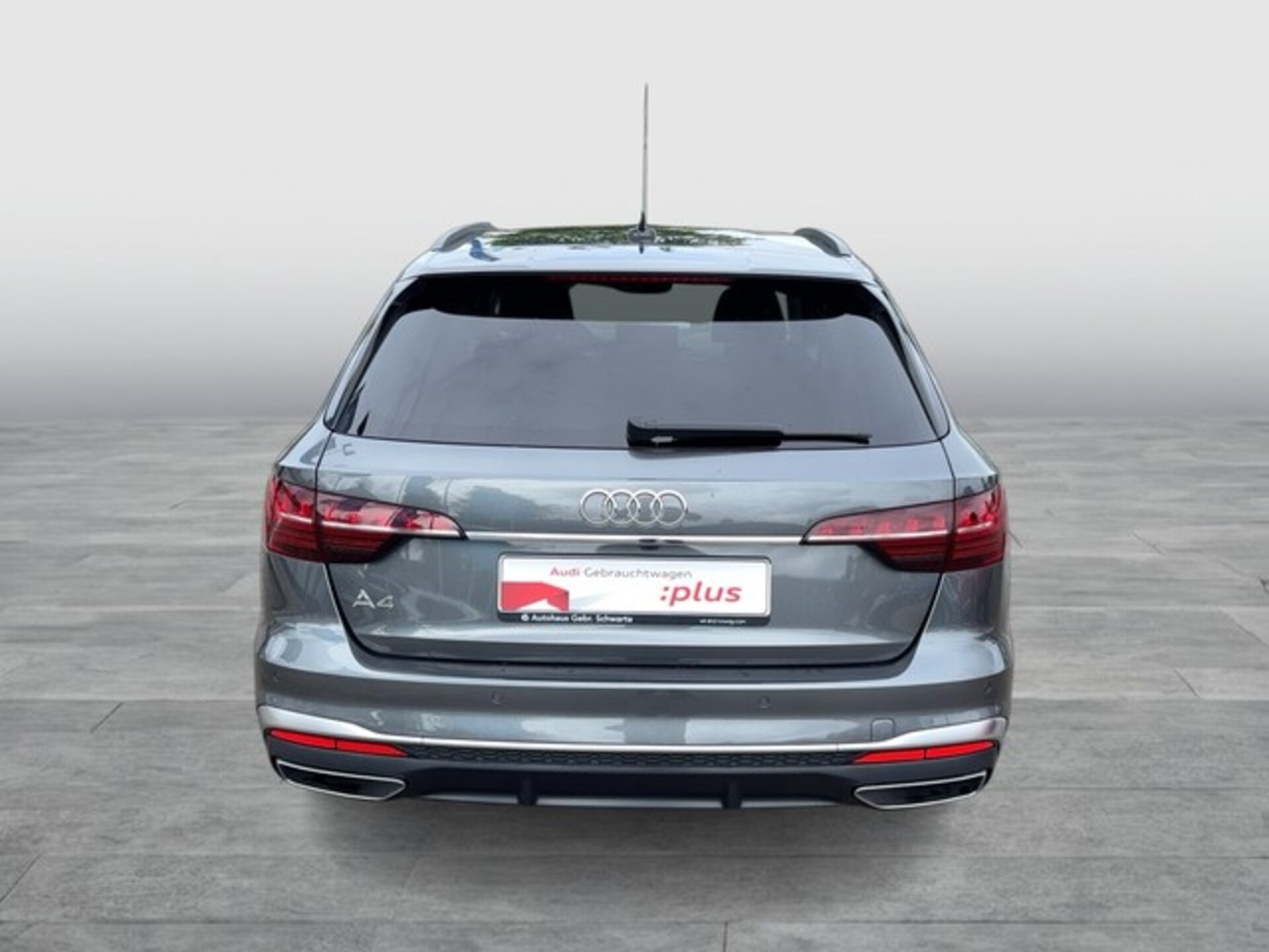 Audi A4 Avant S line
