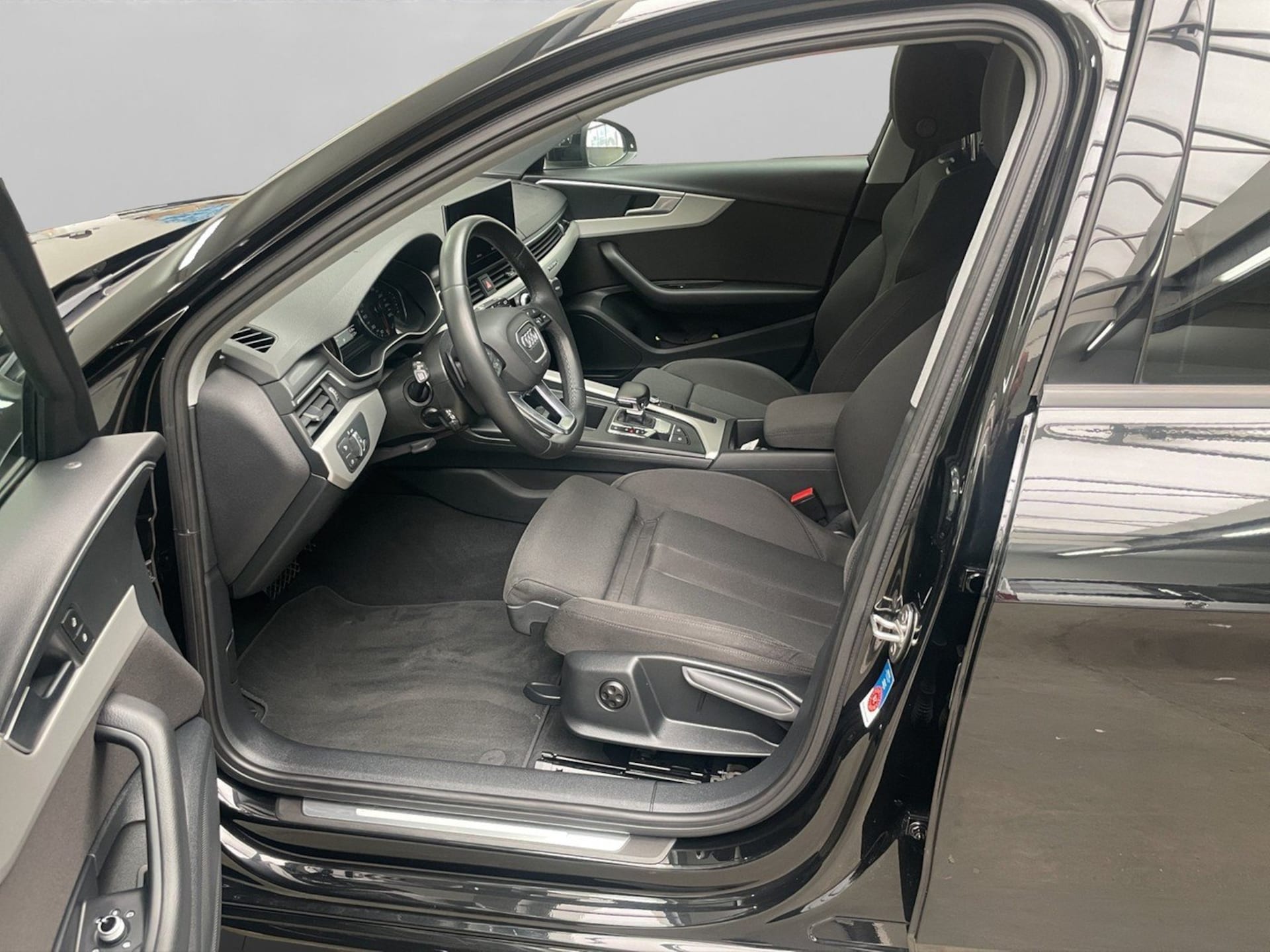 Audi A4 Avant Advanced