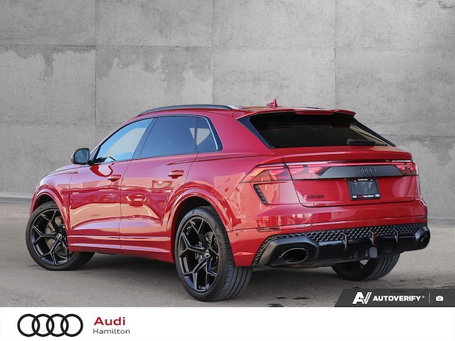 2025 Audi RS Q8 SUV performance