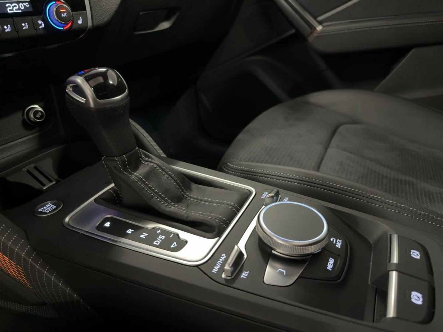 Bild über Audi Q2 advanced 35 TFSI S tronic - für weitere Informationen kontaktieren Sie den Audi Partner
