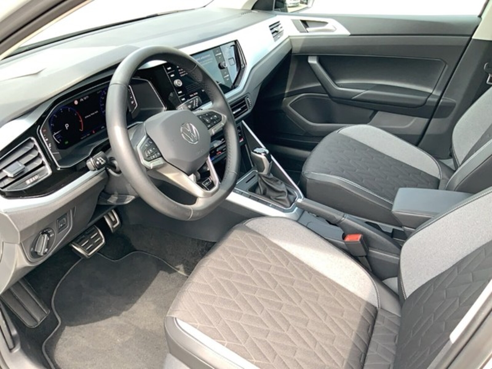 Volkswagen Polo – Bild 8