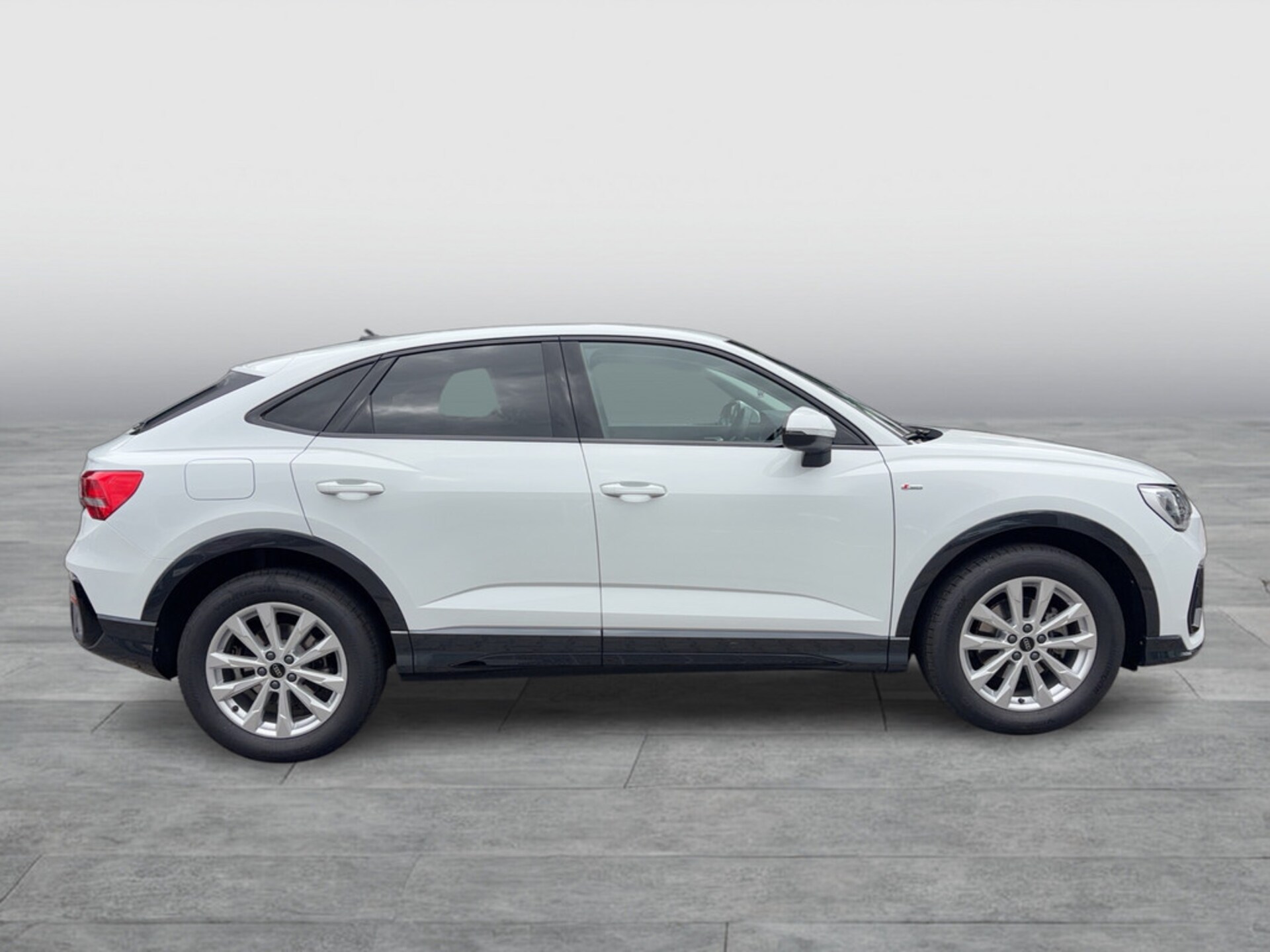 Audi Q3 Sportback S line
