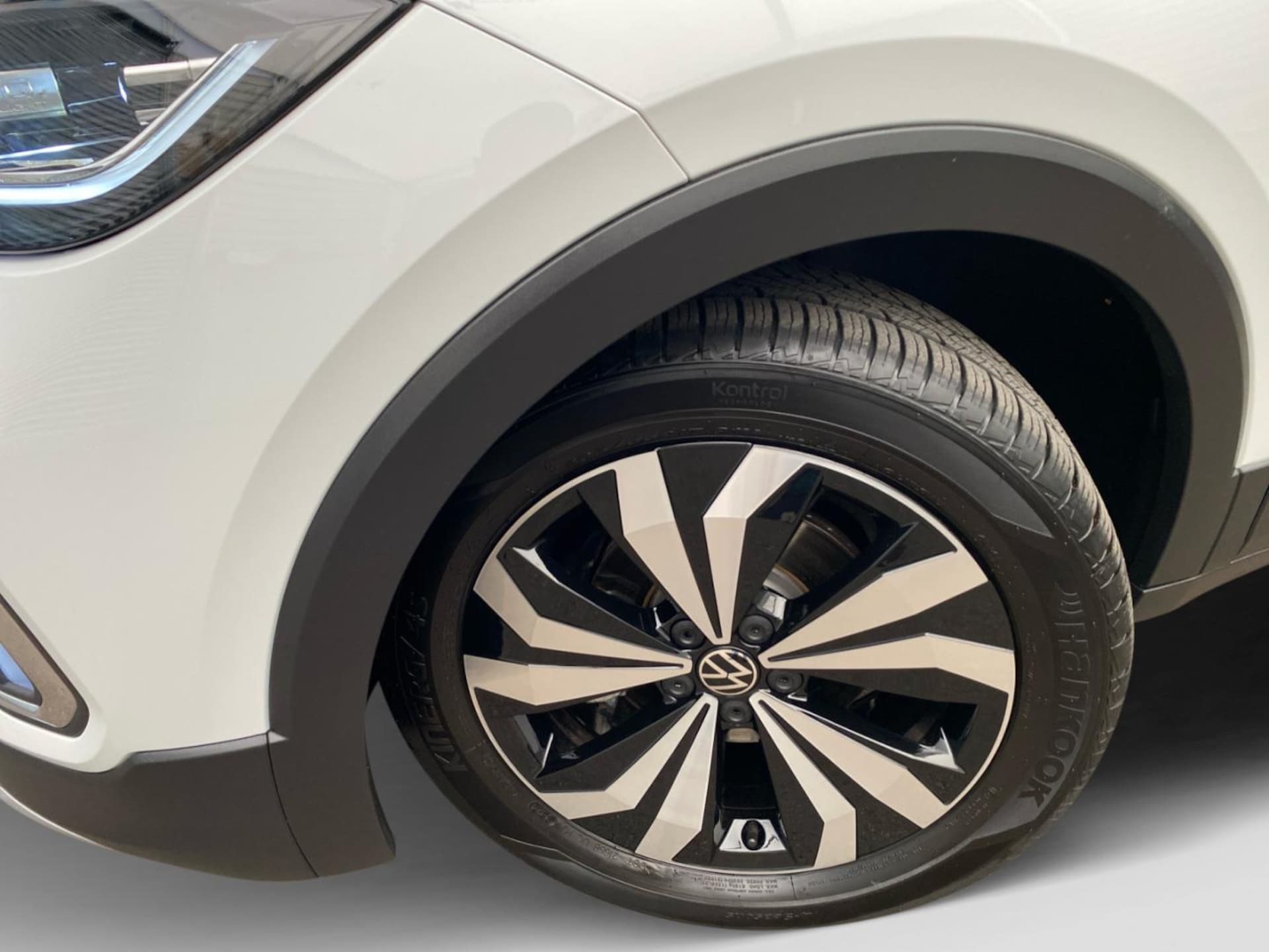 Volkswagen T-Cross Style