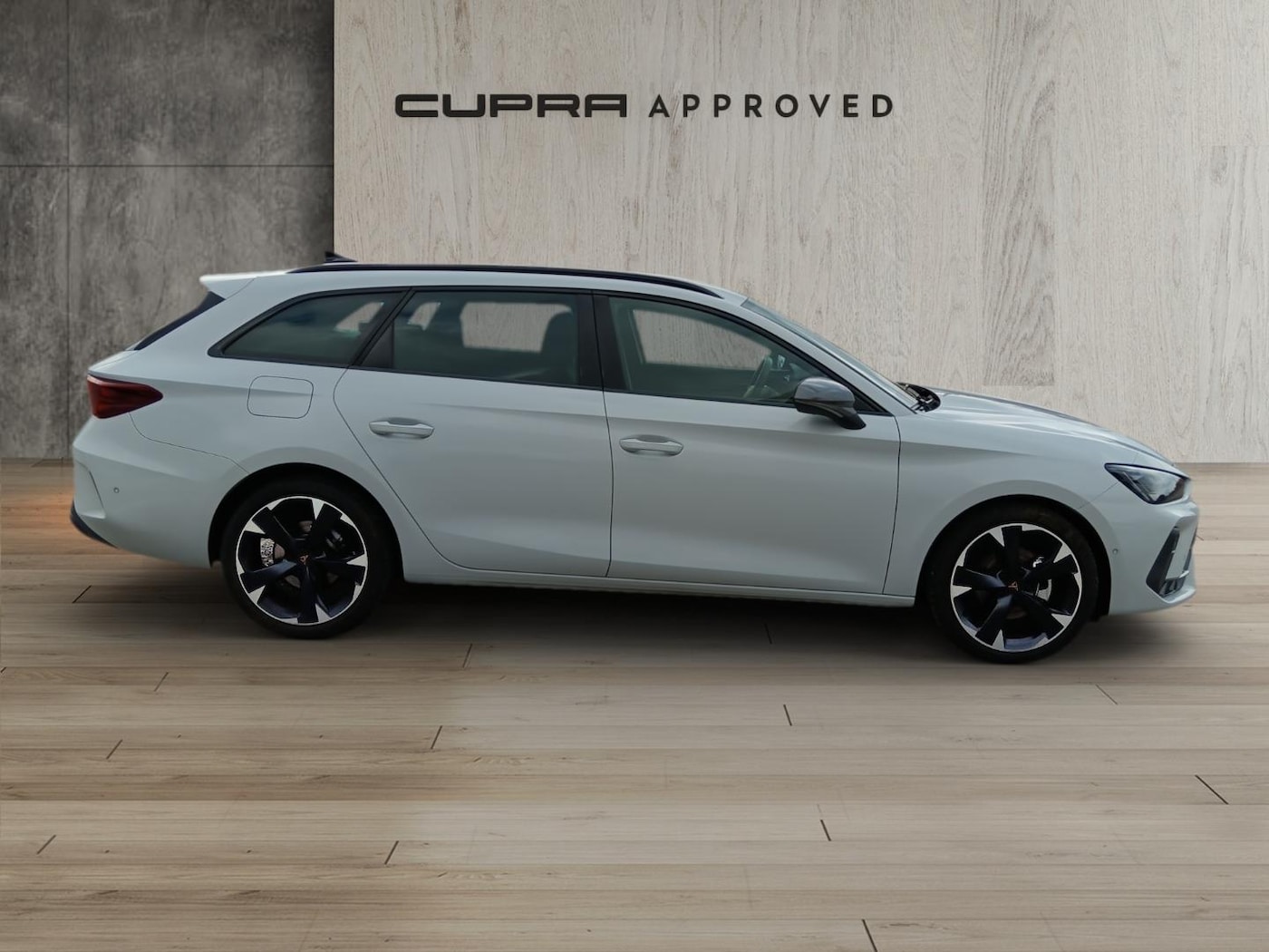 CUPRA Leon Sportstourer 1.5 eTSI DSG 110 kW (150 CV) — photo 3