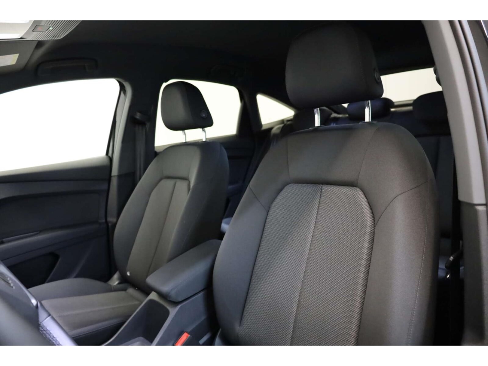 Audi Q4 Sportback e-tron – Bild 10