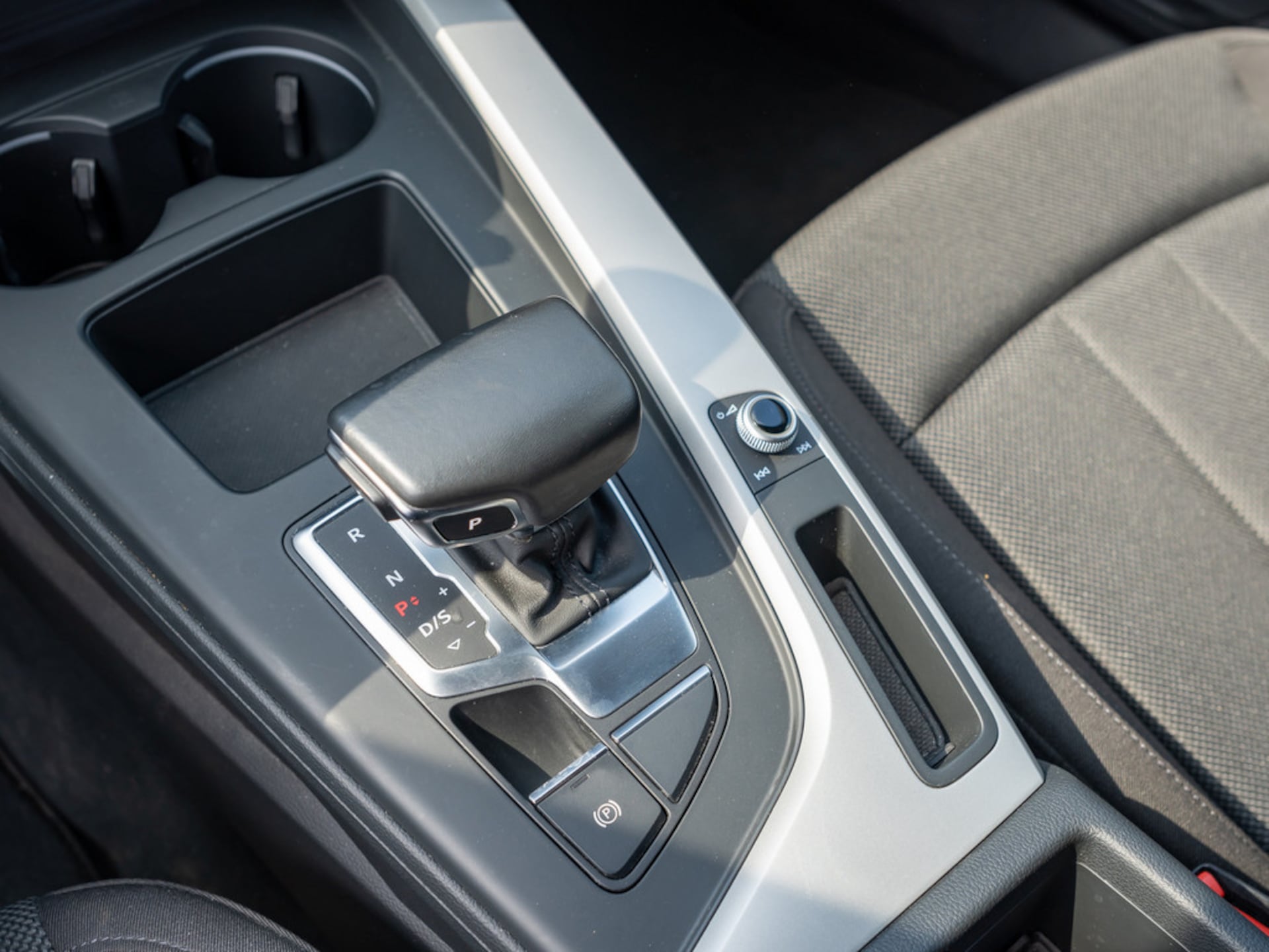 Audi A4 Avant S line