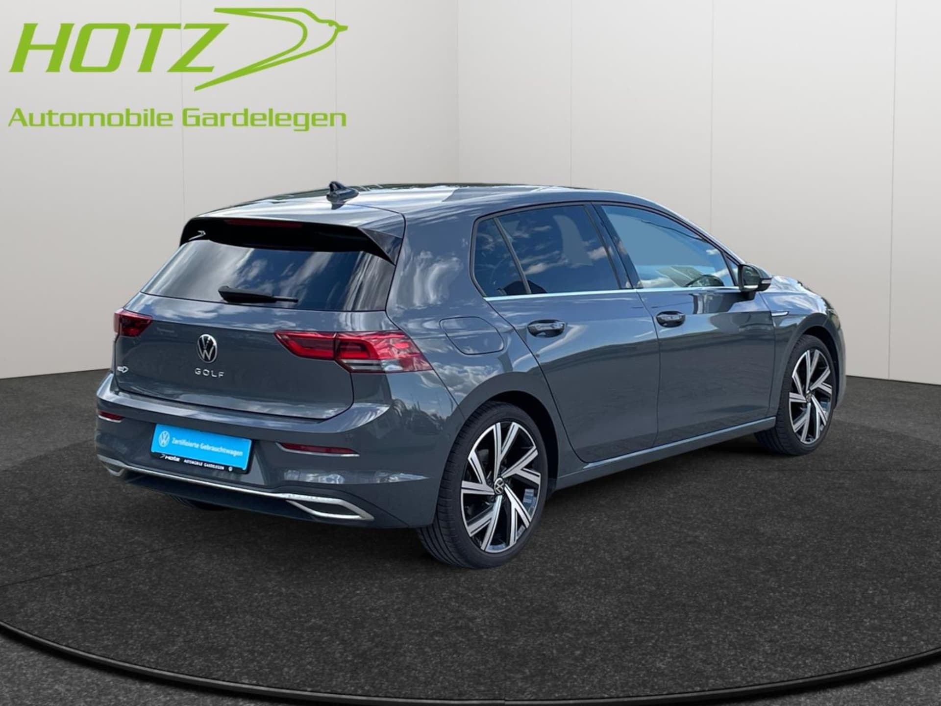 Volkswagen Golf Style