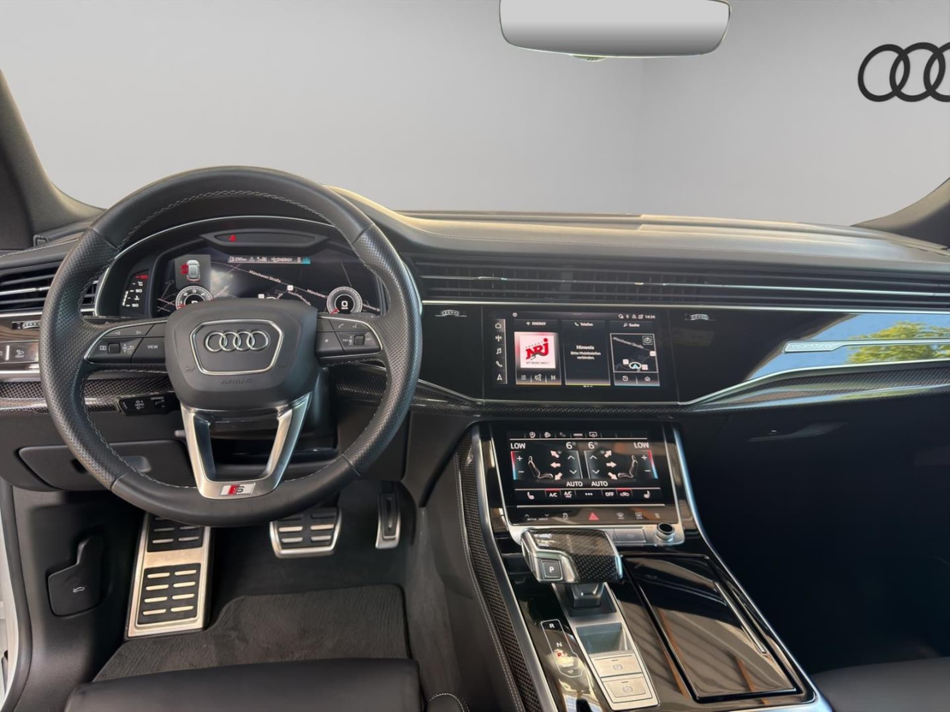 Audi Q8 SUV