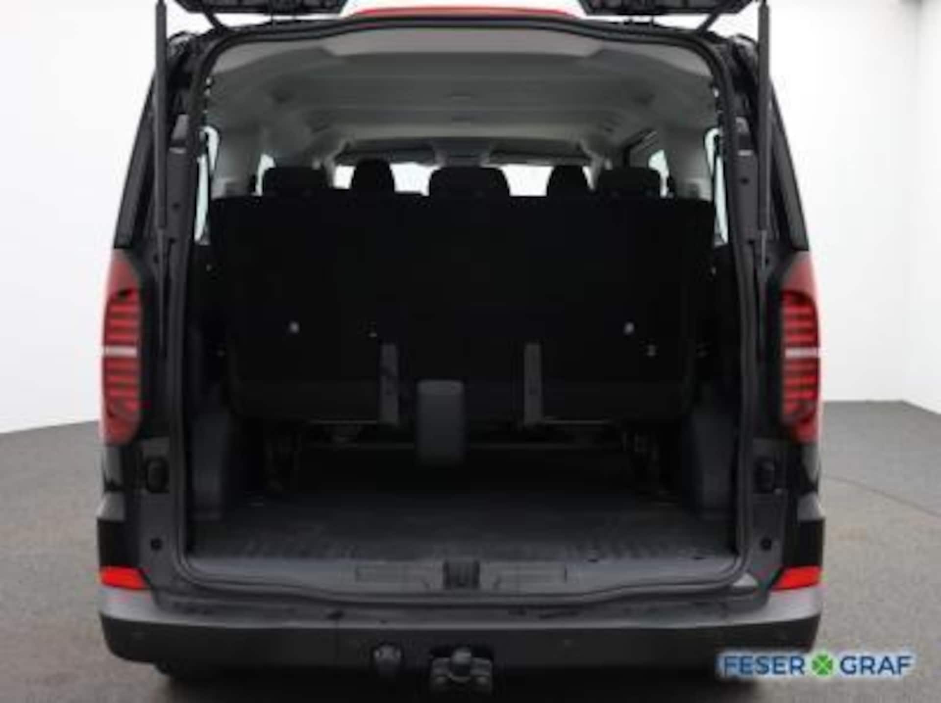 Volkswagen Transporter Kombi kurzer Radstand