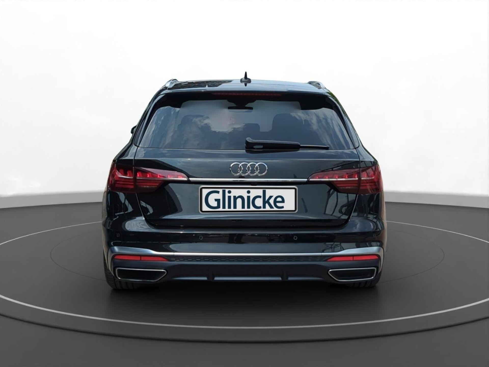 Audi A4 Avant S line