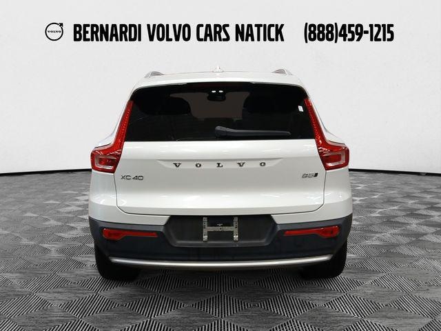 2024 Volvo XC40