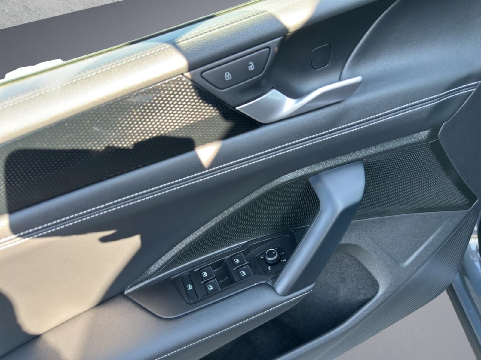 Volkswagen Tiguan – Bild 10