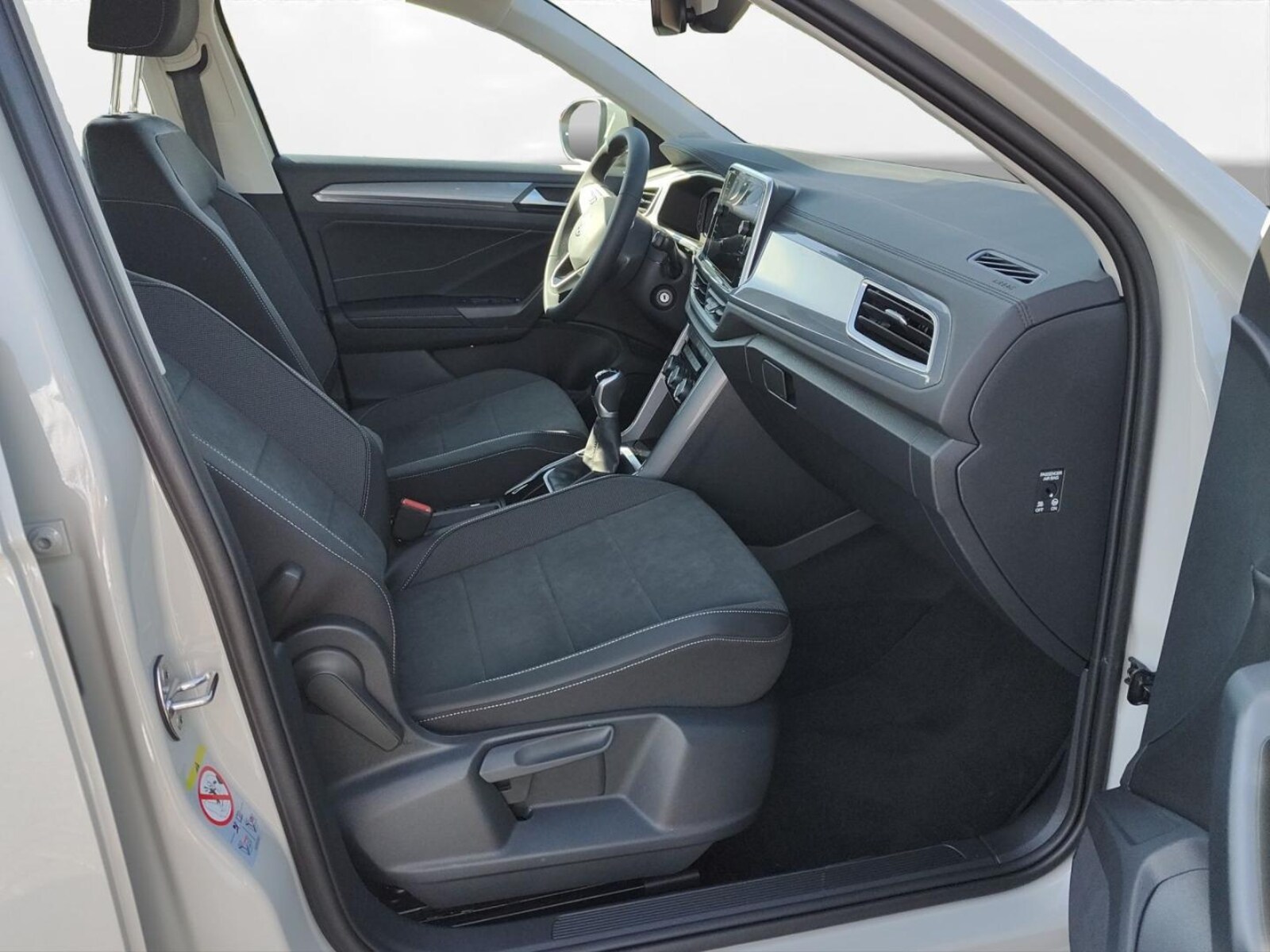 Volkswagen T-Roc – Bild 12