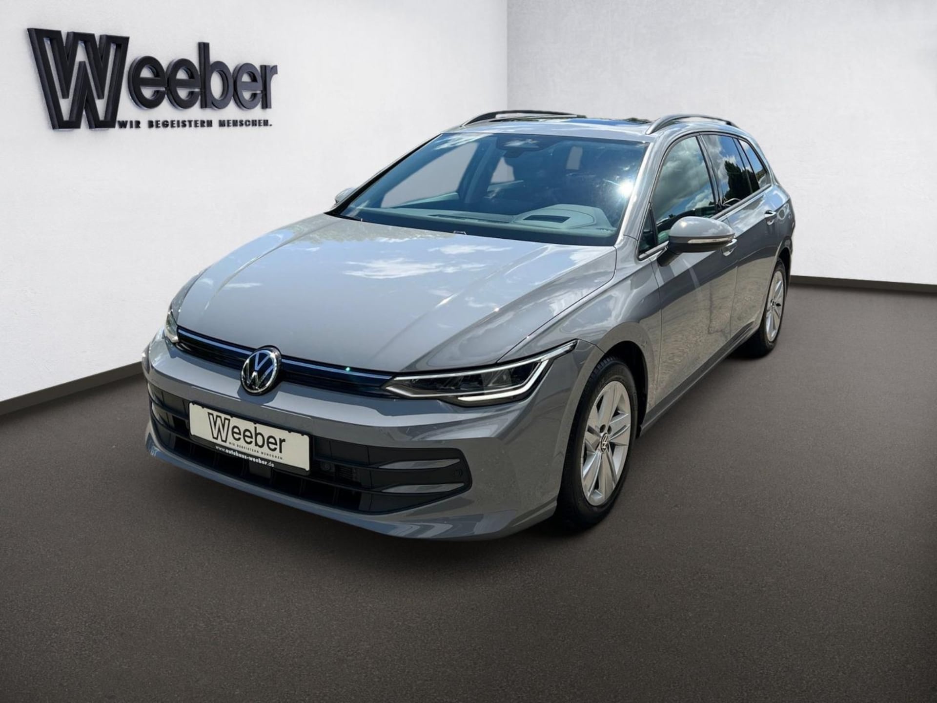 Volkswagen Golf Variant Life