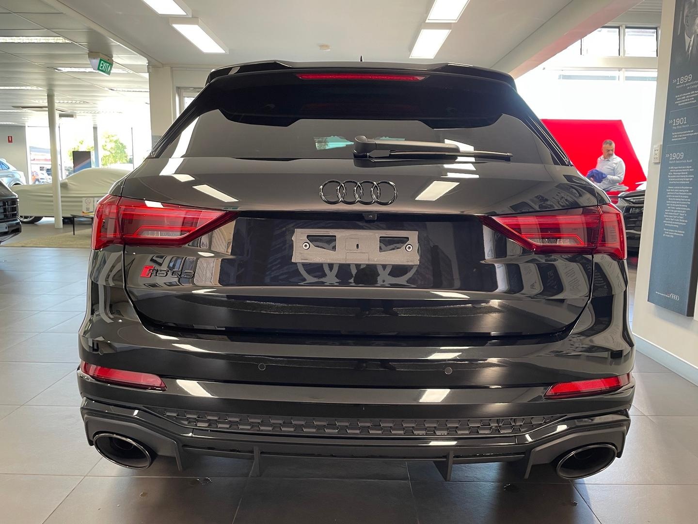 Image about Audi RS Q3 TFSI quattro S tronic