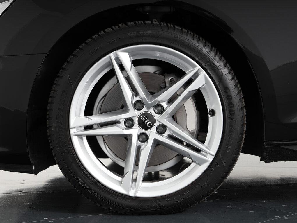 Image about Audi A4 Avant S line edition 40 TDI quattro 150 kW (204 CV) S tronic