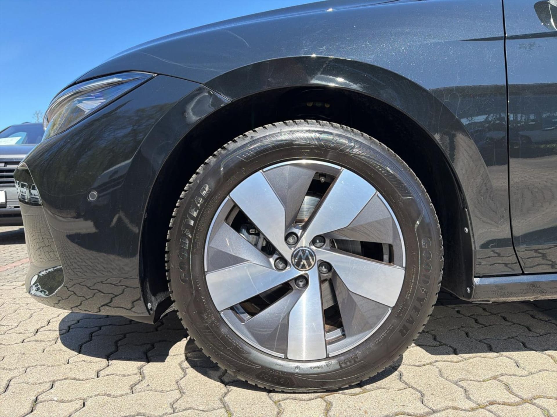 Volkswagen Passat Business