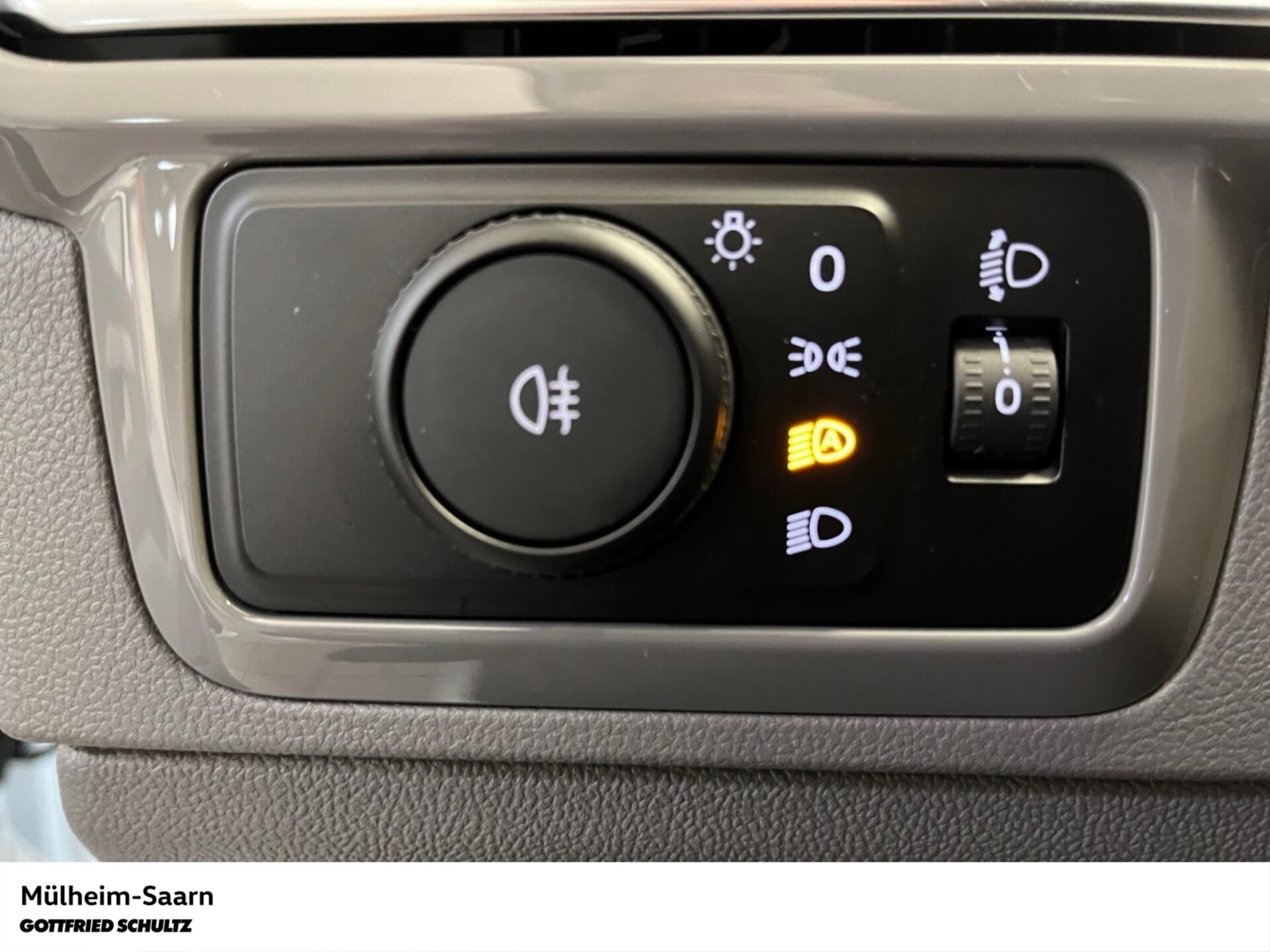 Volkswagen Transporter Kasten kurzer Radstand