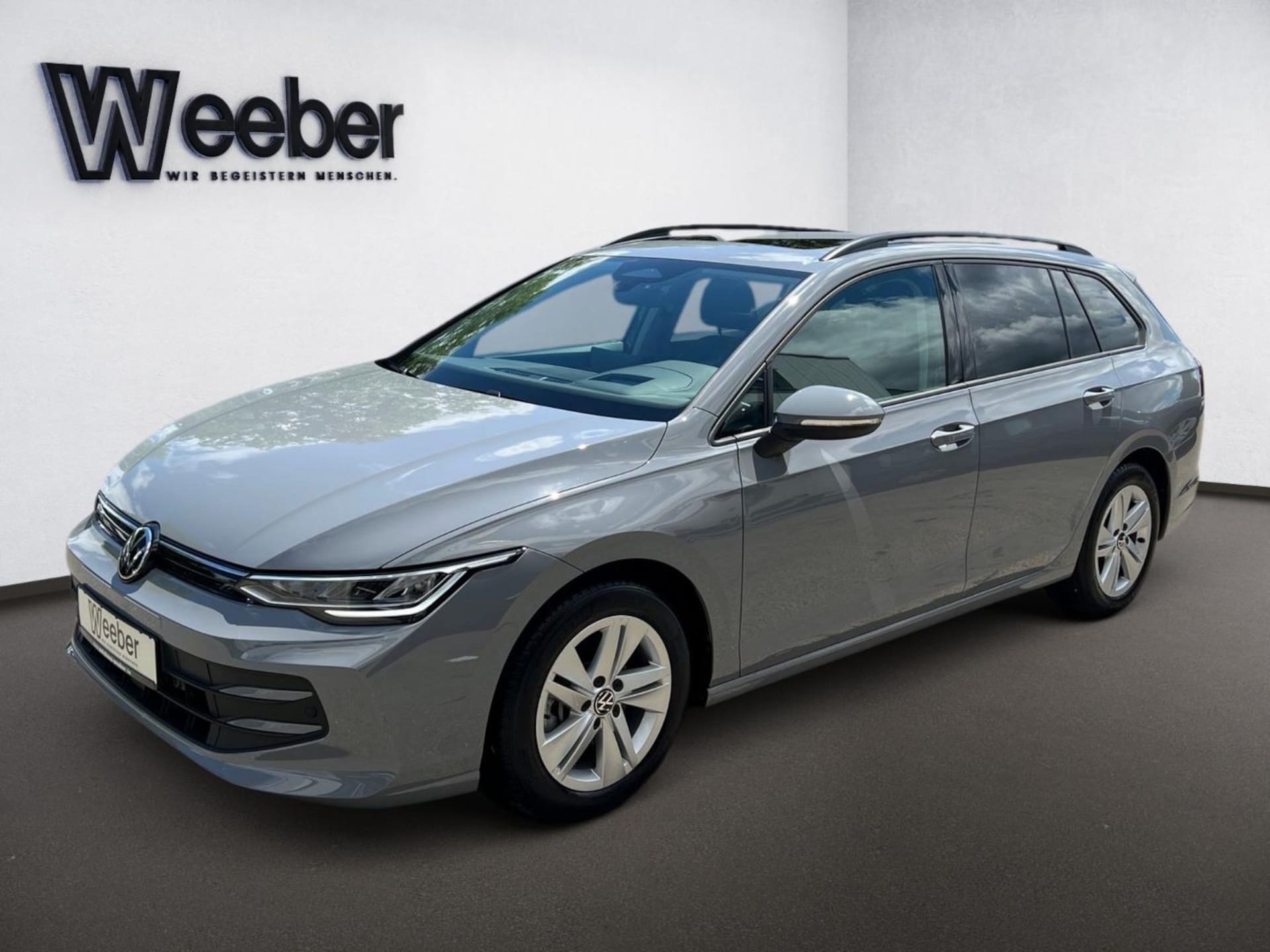 Volkswagen Golf Variant Life