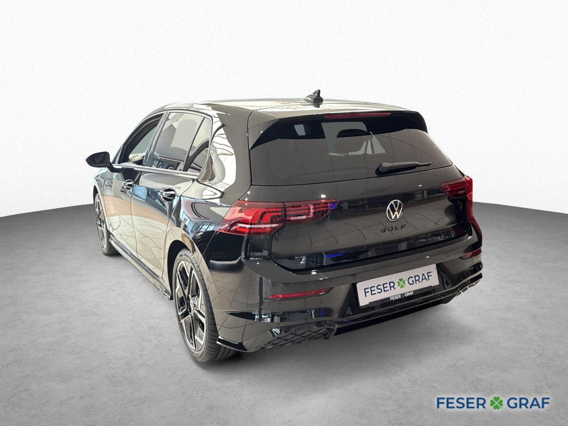 Volkswagen Golf R-Line