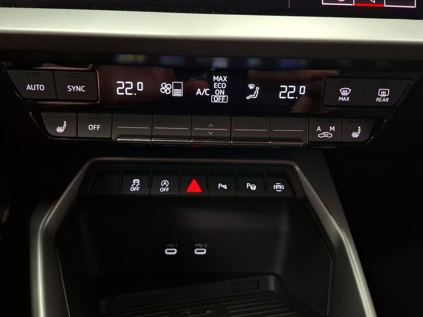 Bild über Audi A3 Limousine advanced 35 TFSI S tronic - für weitere Informationen kontaktieren Sie den Audi Partner
