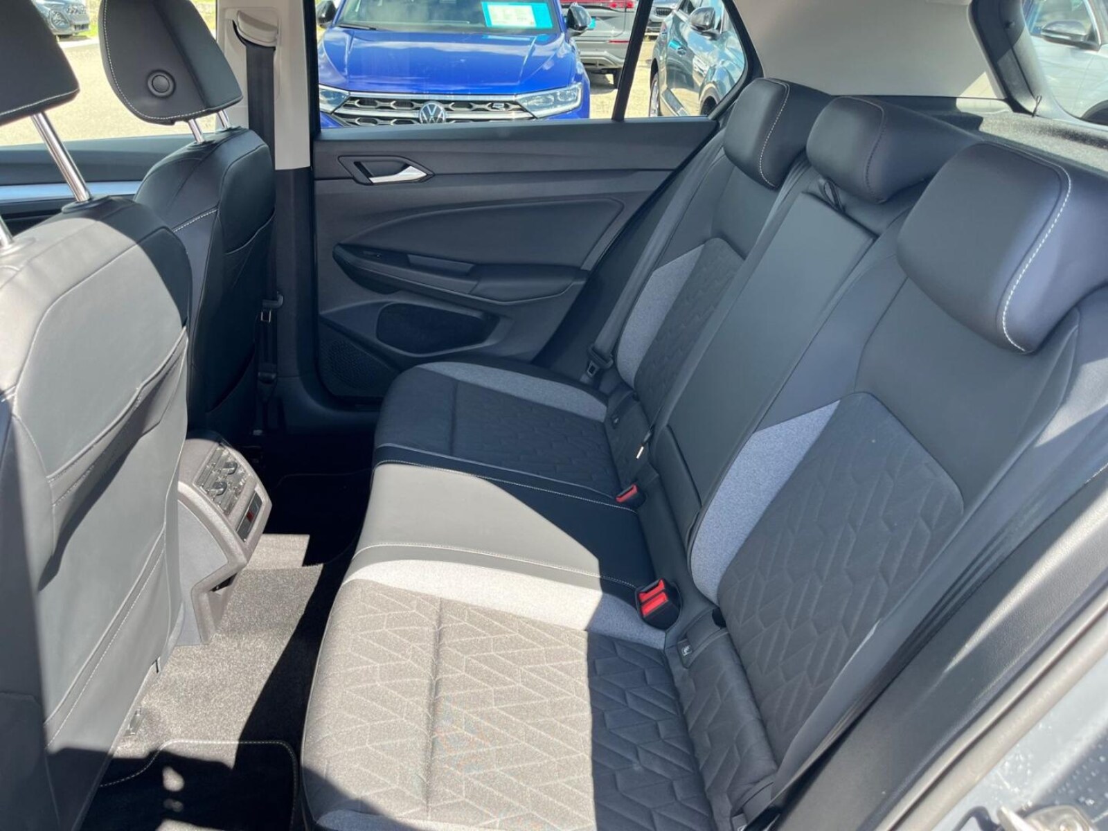 Volkswagen Golf – Bild 14