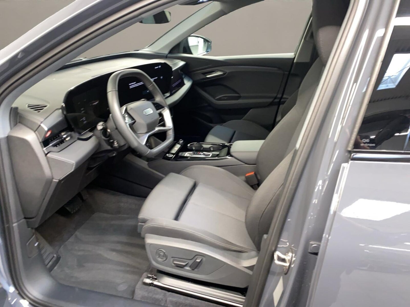 Audi Q6 e-tron – Bild 8