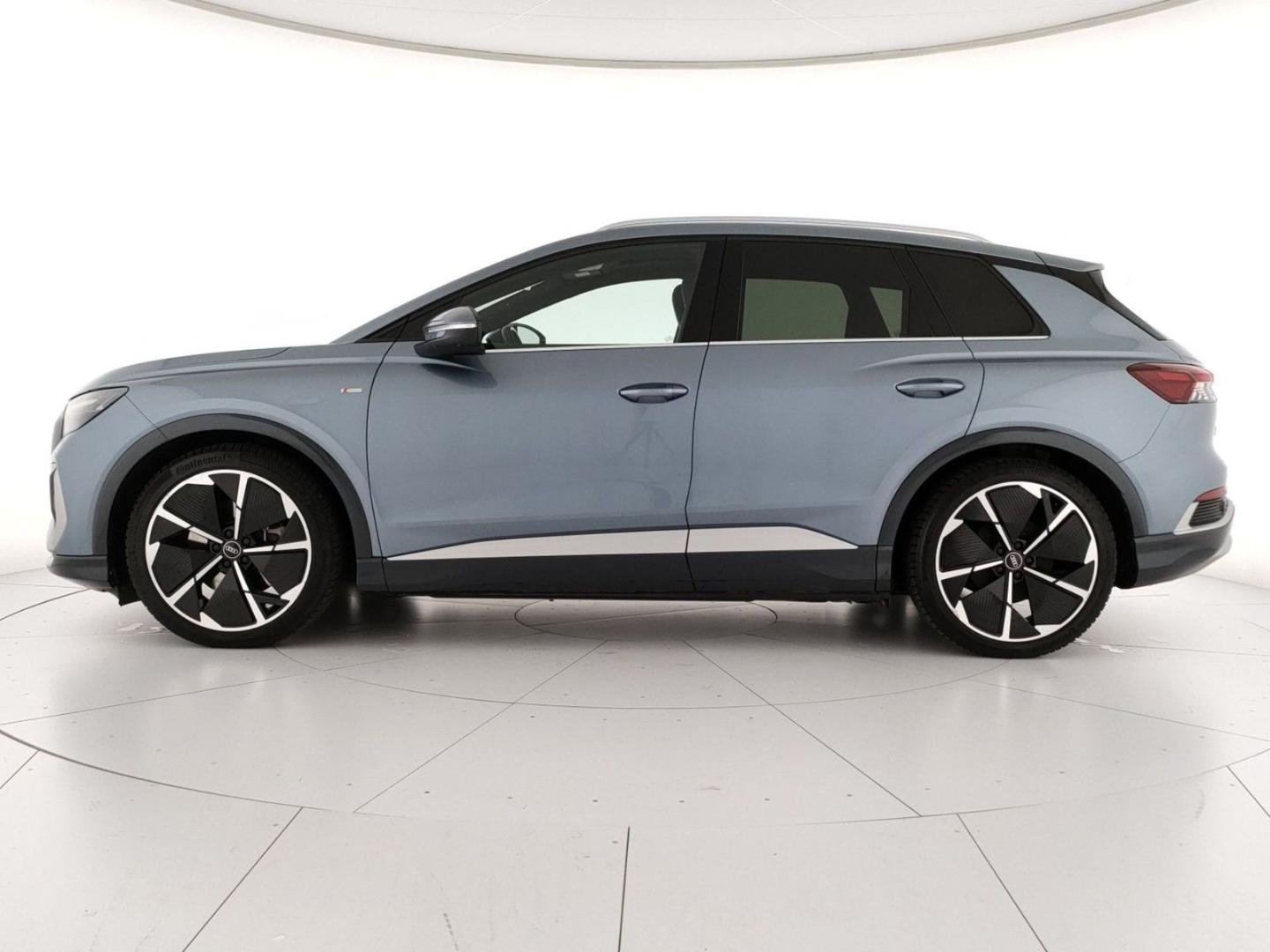 Image about Audi Q4 e-tron Business Advanced 50 e-tron quattro 220,00 kW