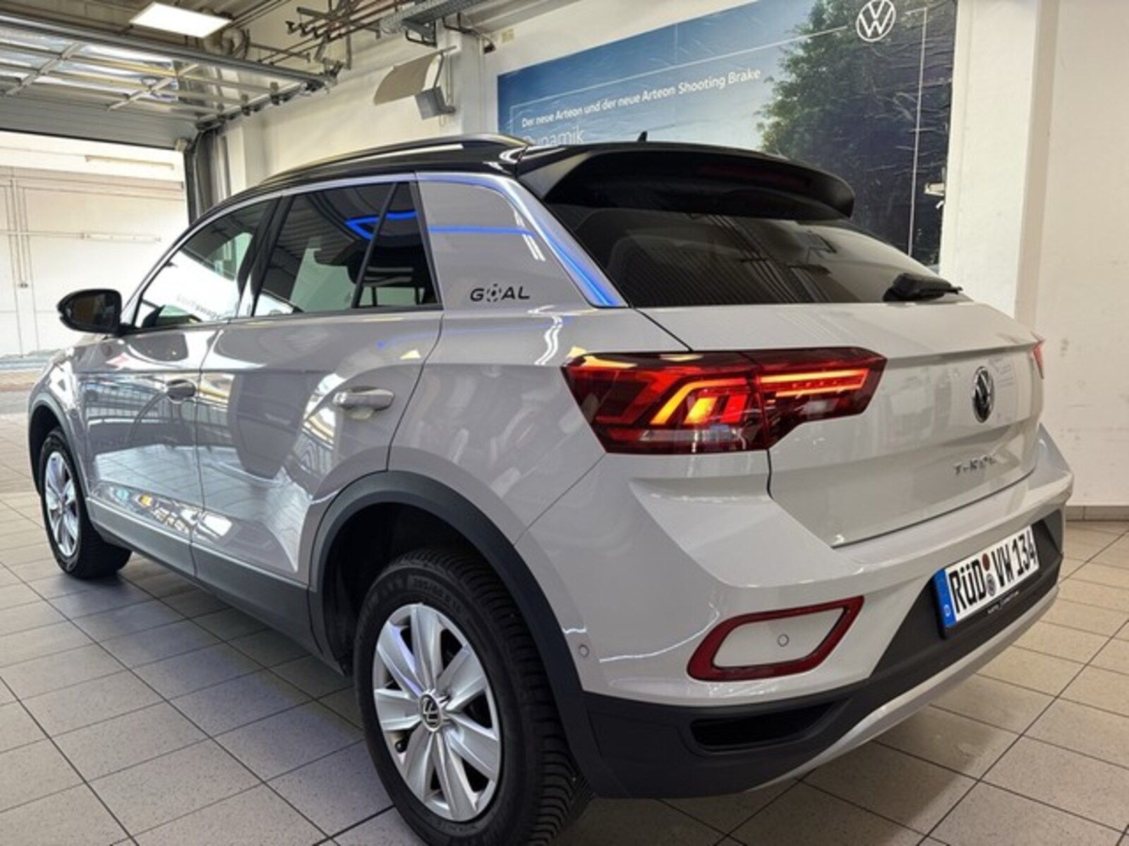 Volkswagen T-Roc – Bild 8