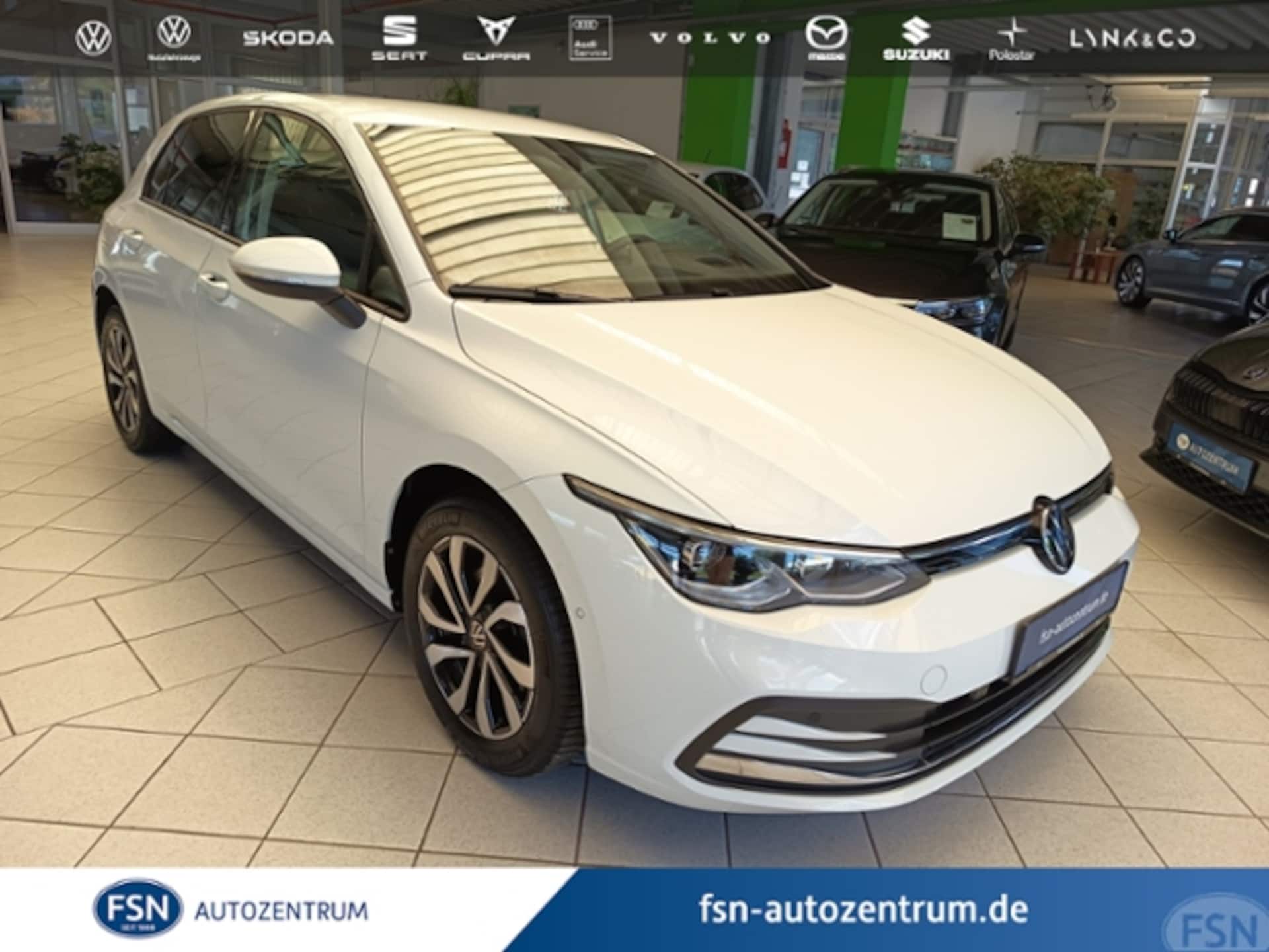 Volkswagen Golf Active