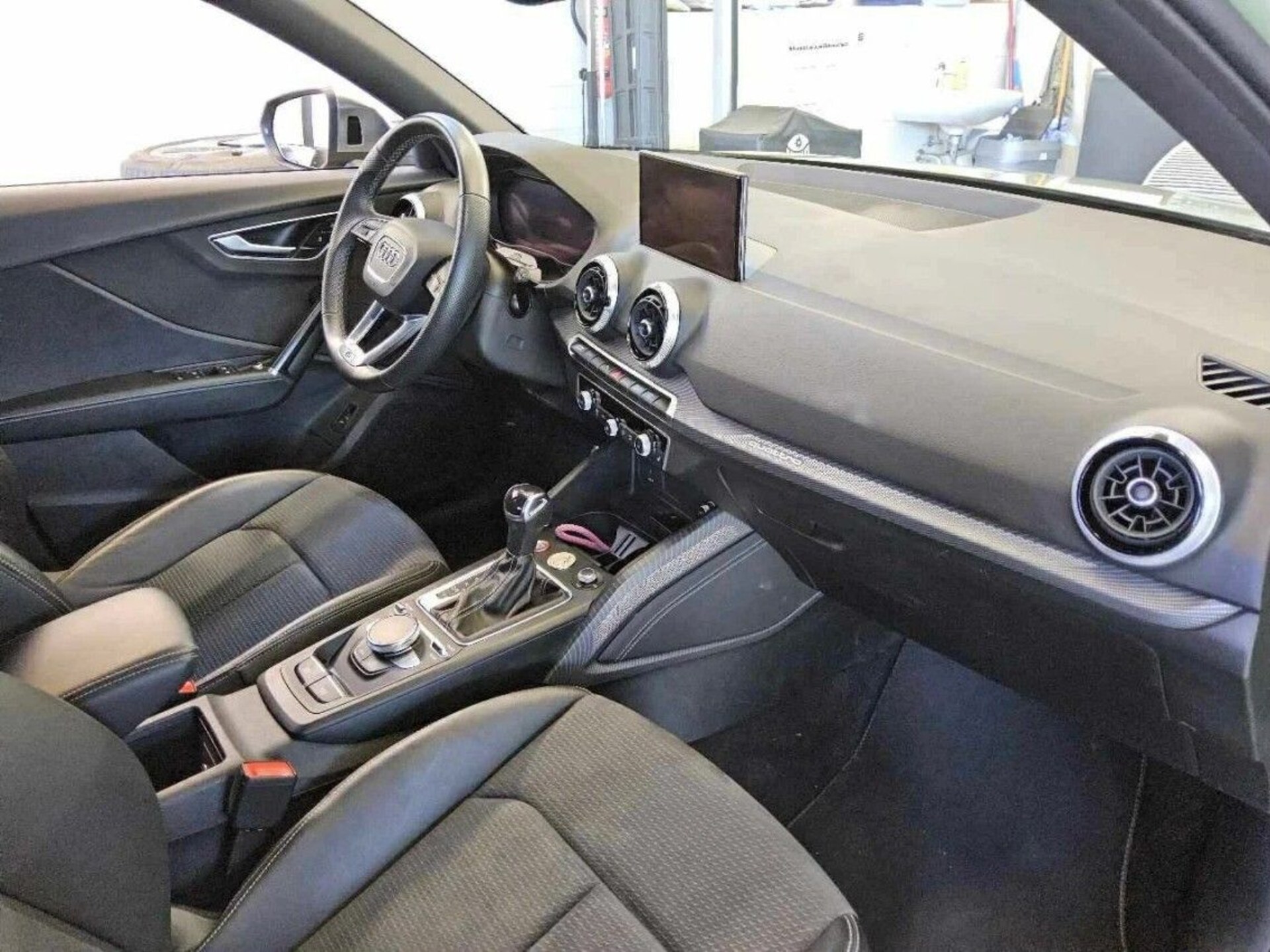 Audi SQ2
